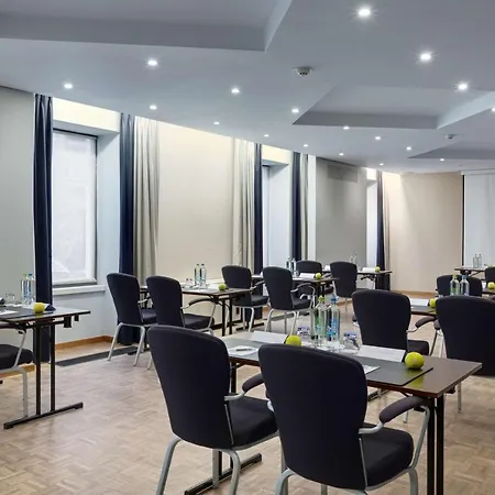 Hotel Nh Sint Pieters