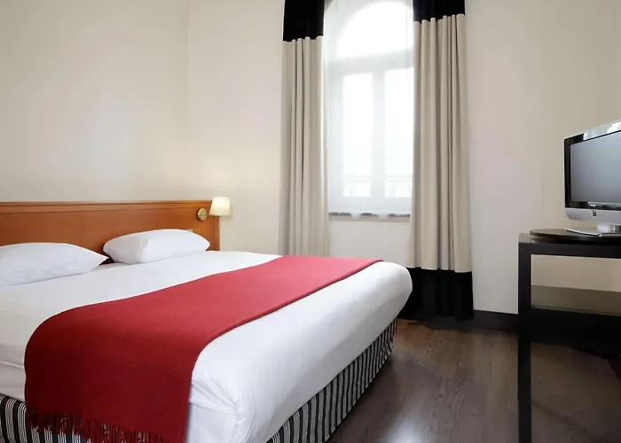 Hotel Nh Sint Pieters