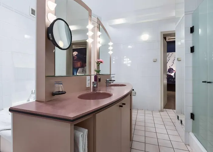 Nh Sint Pieters Hotel Ghent