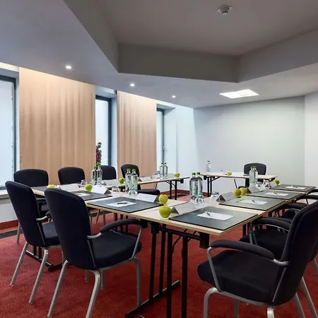 Hotel Nh Sint Pieters